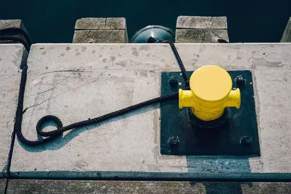 Introducción a los bolardos de amarre marinos: Parte 1